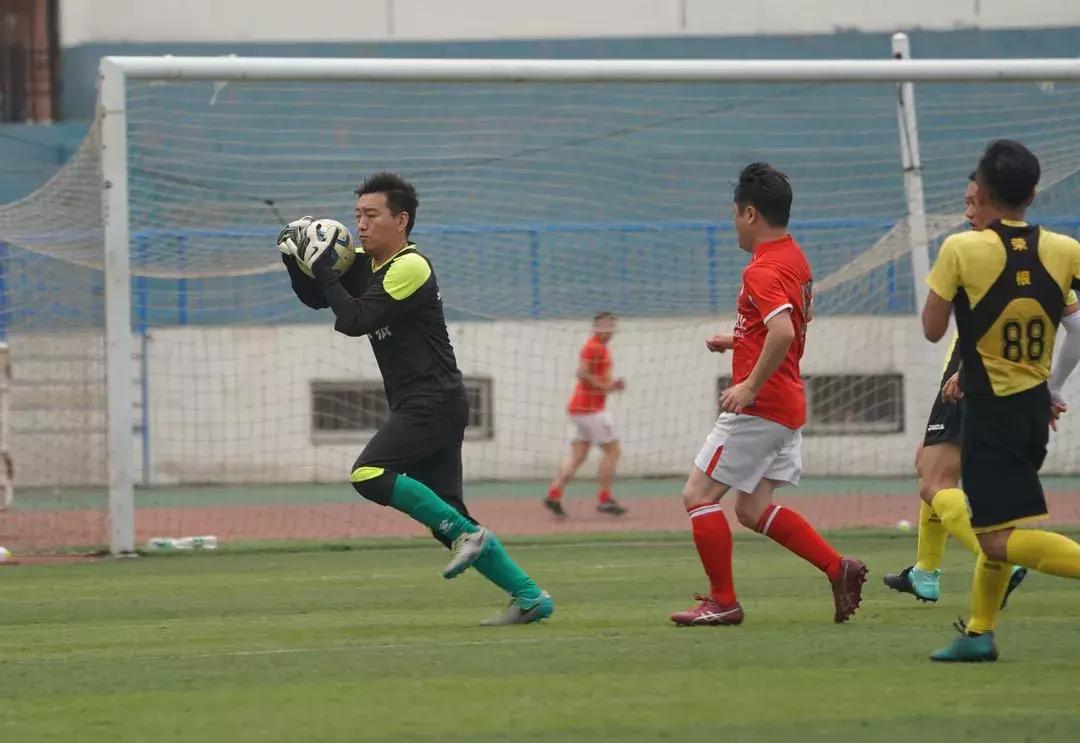 「烟台联赛战报」这领先优势,也忒大了吧