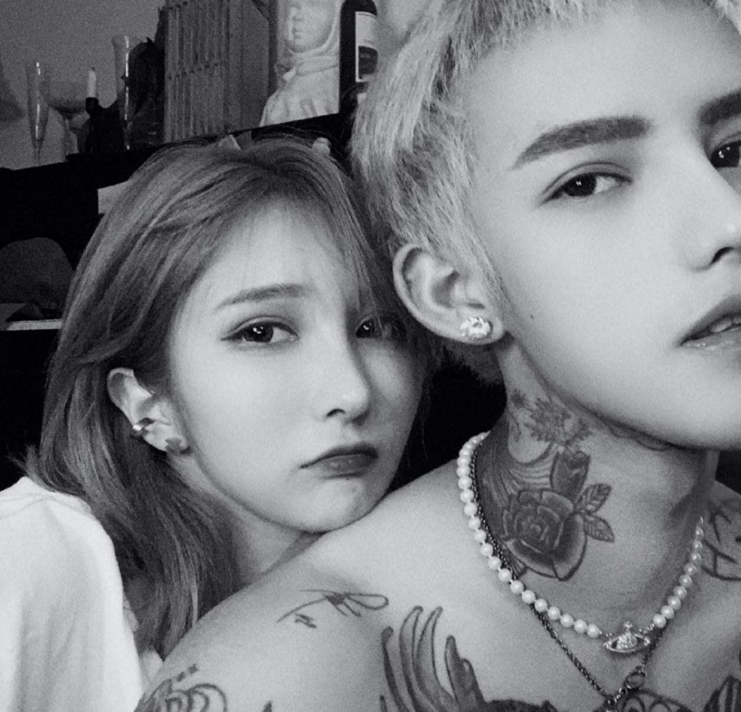 殷世航的财富密码！装疯卖傻五小时收入4500万，小丑竟是我自己