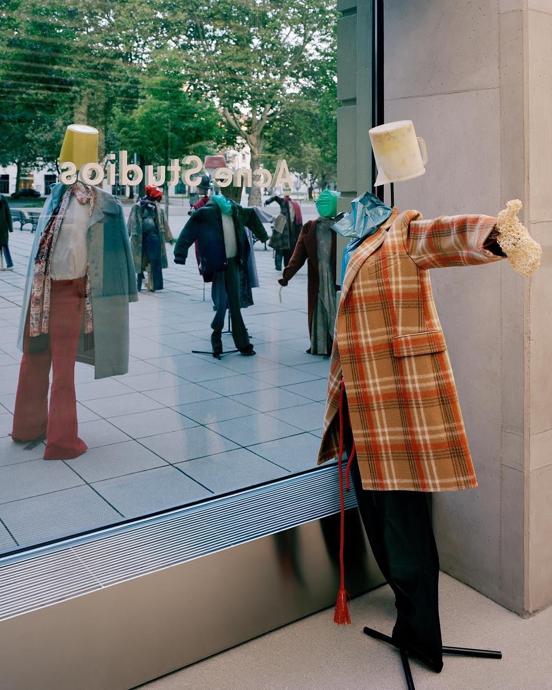 别慌，2000元好物也能过个时髦年