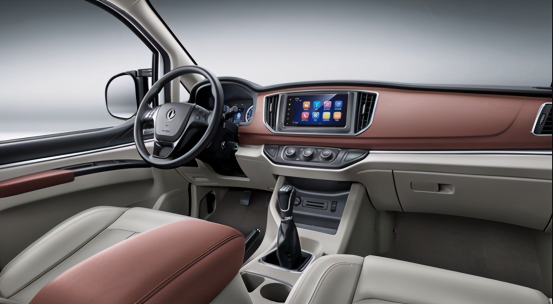 东风mpv新菱智,试驾风行菱智m5九座车感受