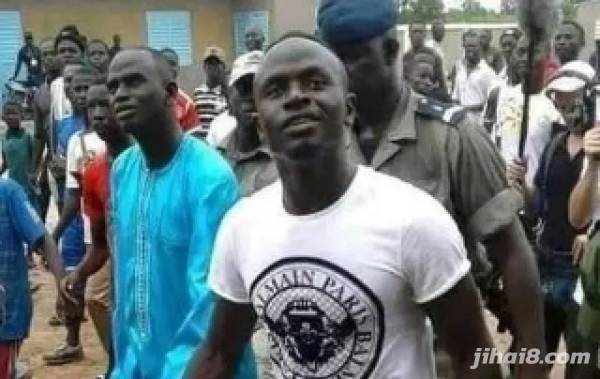 从非洲穷小子到红军真“大腿”，马内是怎样炼成的？