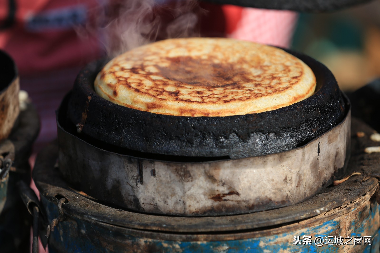 夏县特产不翻馍做法,夏县麻辣枣蛋馍