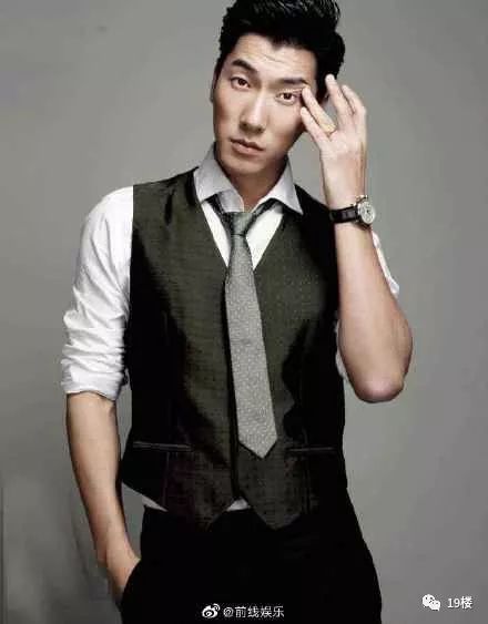 张亮今早宣布离婚，已于2017年办理手续，曾参加《爸爸去哪儿》红遍一时！网友：天天怎么办？