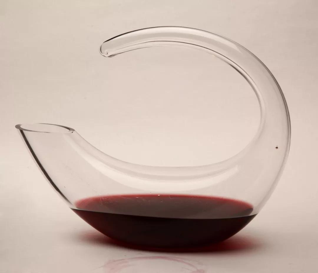 红酒醒酒正确方法醒多久,半干型起泡酒需要醒酒吗