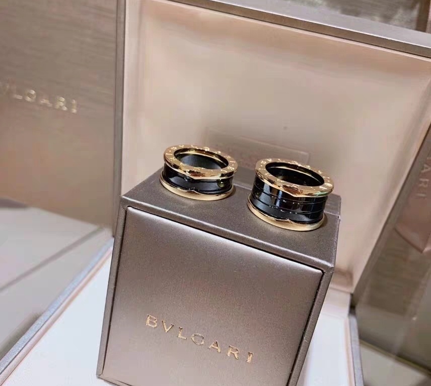 戒指圈号不一样怎么办,戒指大小不合适了怎么调整