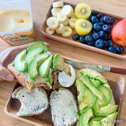 怀孕营养师推荐每日食谱表,星妈双胎日记营养师