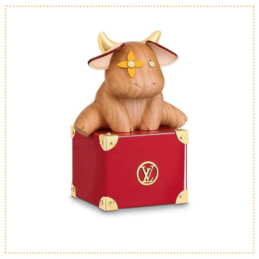 看完大牌们的牛年限定，我觉着还是酒圈儿的牛年酒标更靠谱