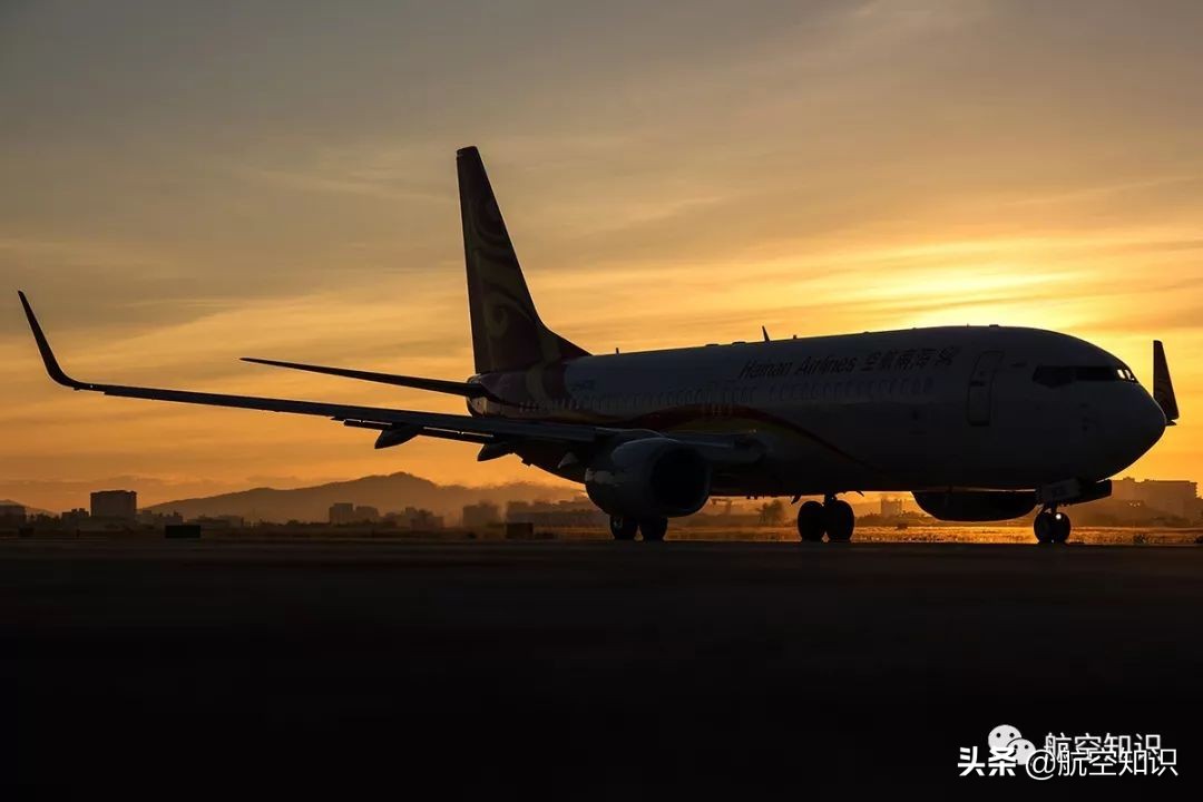 25年后再次回到陌生又熟悉的地方,我们即将到达三亚凤凰国际机场