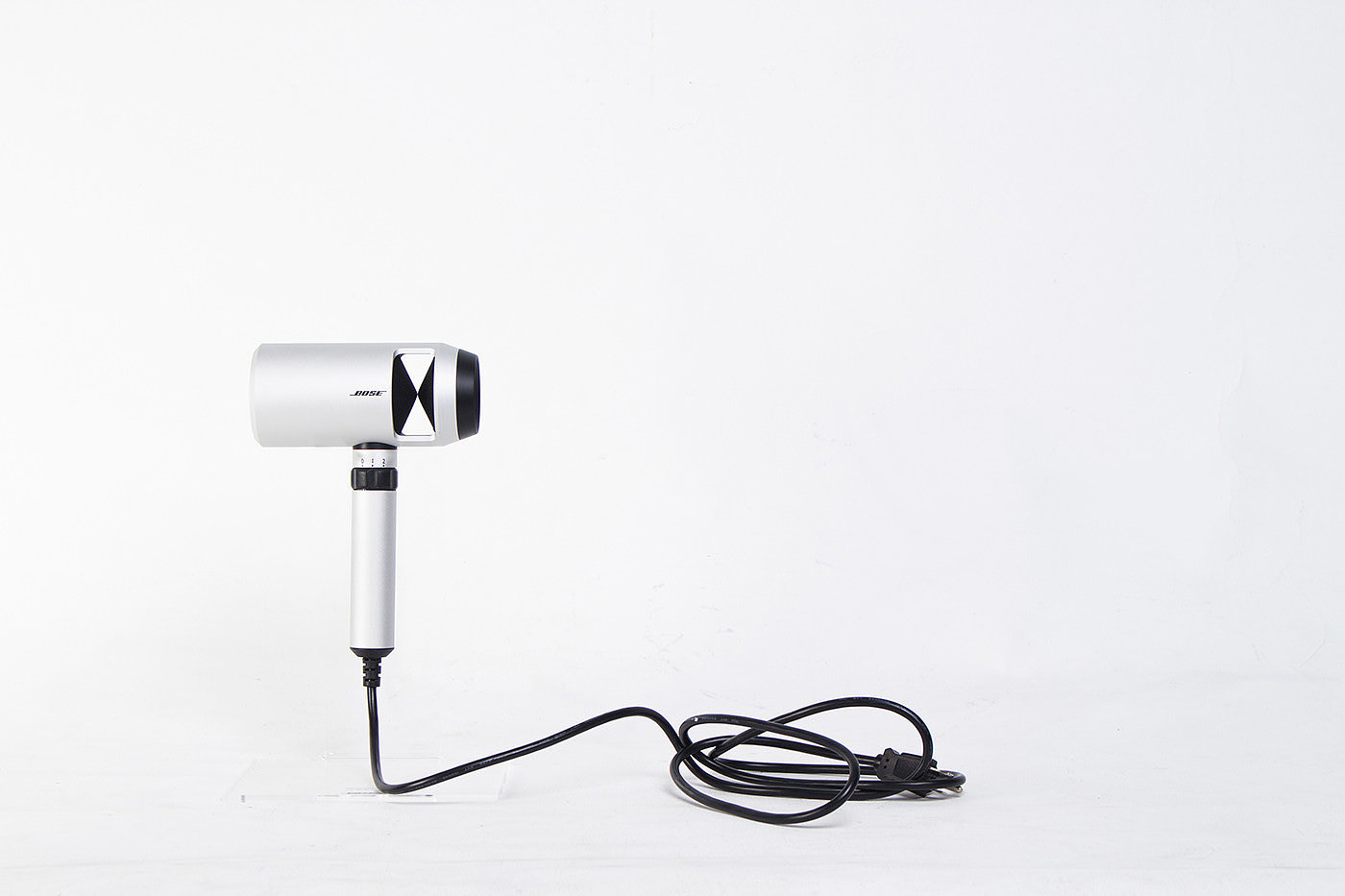 不伤发的吹风机噪音小,电吹风机噪音大到底哪里出了问题