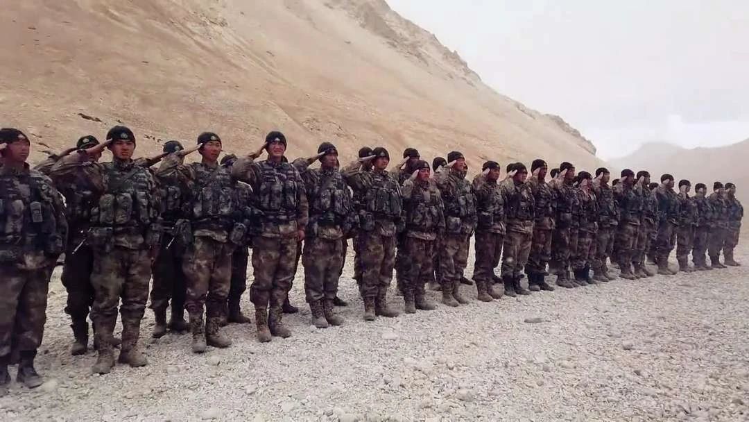 缅怀，牺牲在西部边境的烈士们