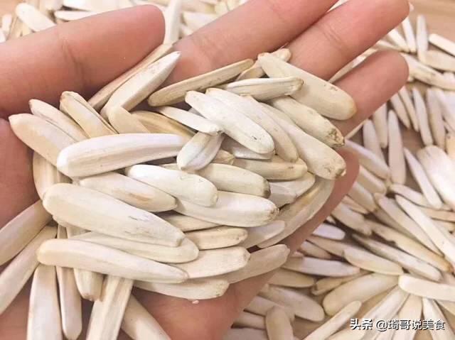 好吃的不得了的马牙瓜子,天山雪葵瓜子和马牙瓜子哪种好吃