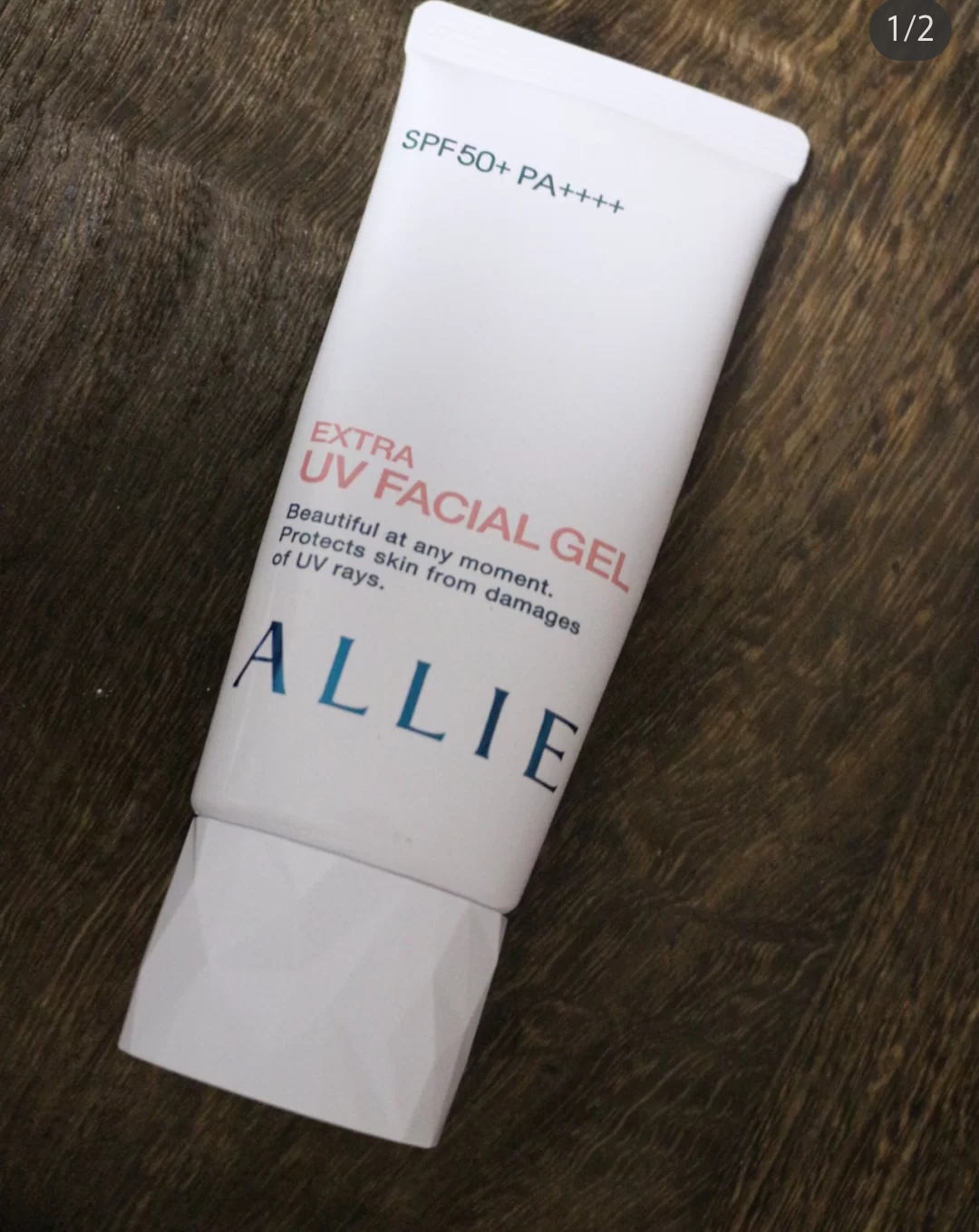 兰蔻菁纯粉底液和嘉娜宝粉底霜,嘉娜宝世纪粉霜好用还是兰蔻菁纯