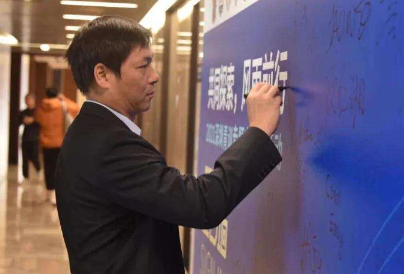 2021深圳足球青训,深圳青少年足球青训训练营