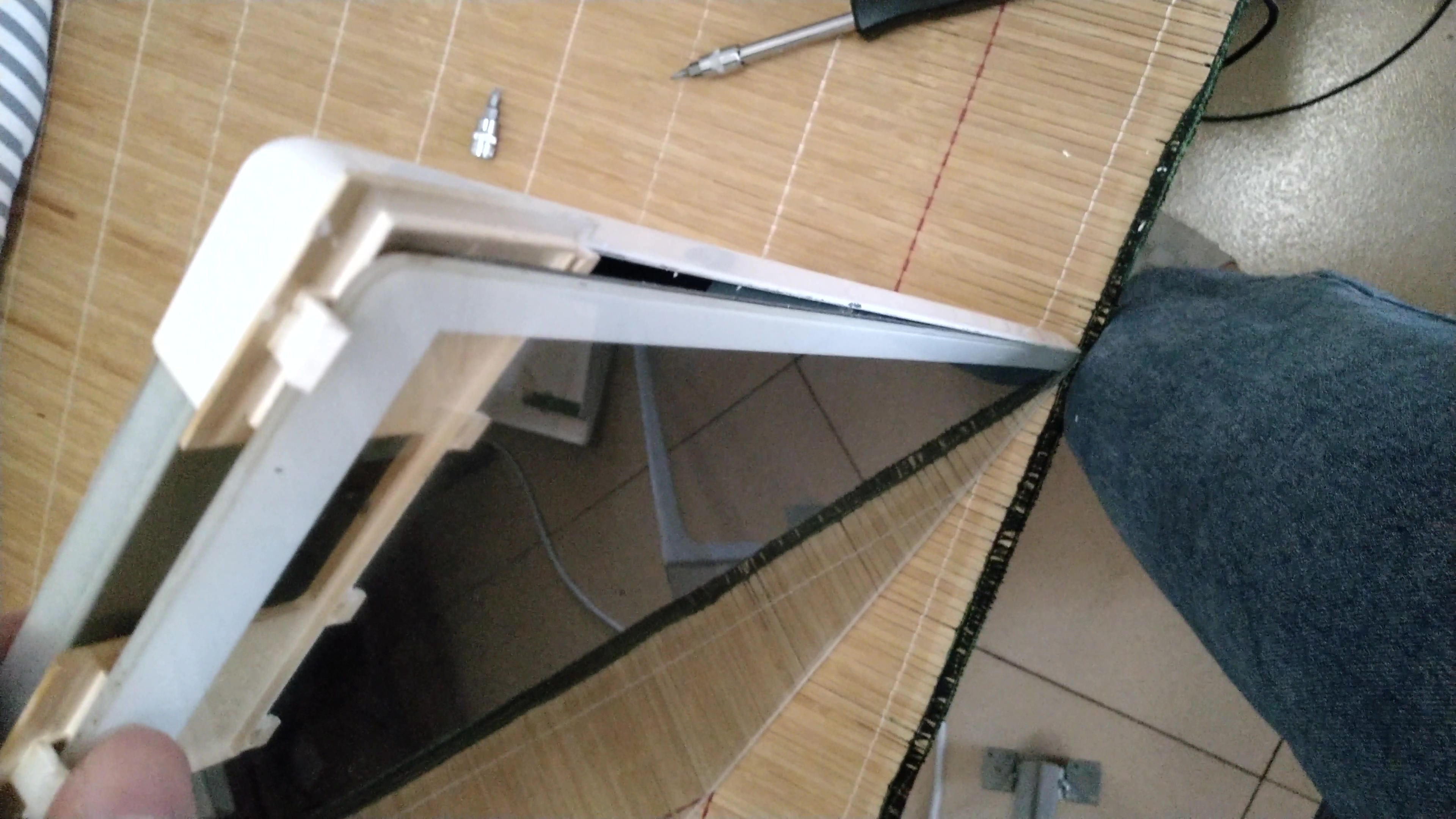 aoc显示器24w80p怎么拆,aocq3208vwg显示器怎么样