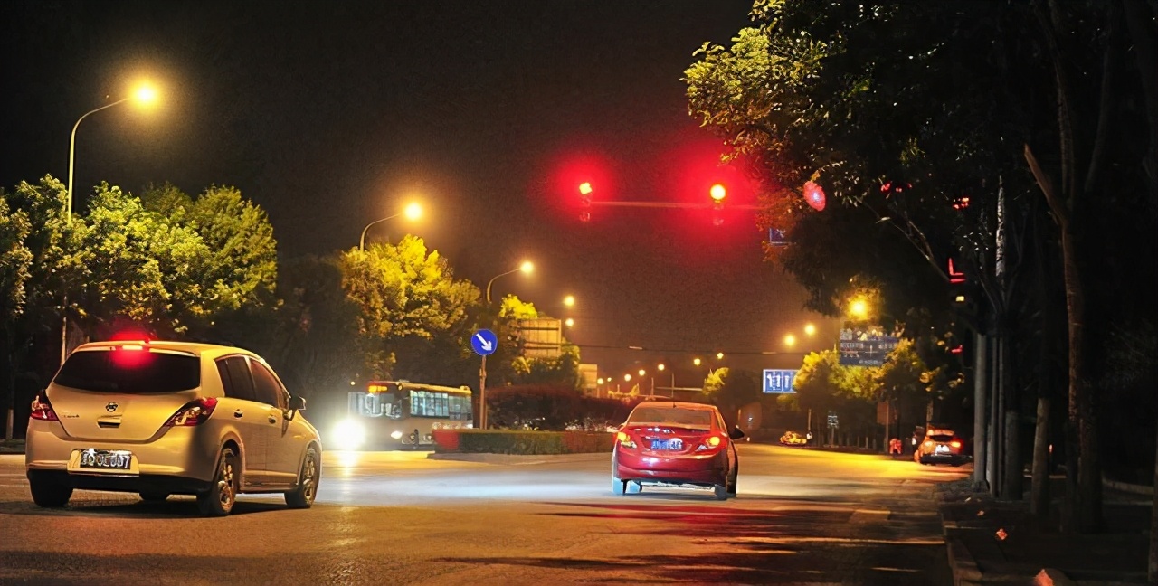 违章扣分达到50分怎么处理，重考驾驶证吗