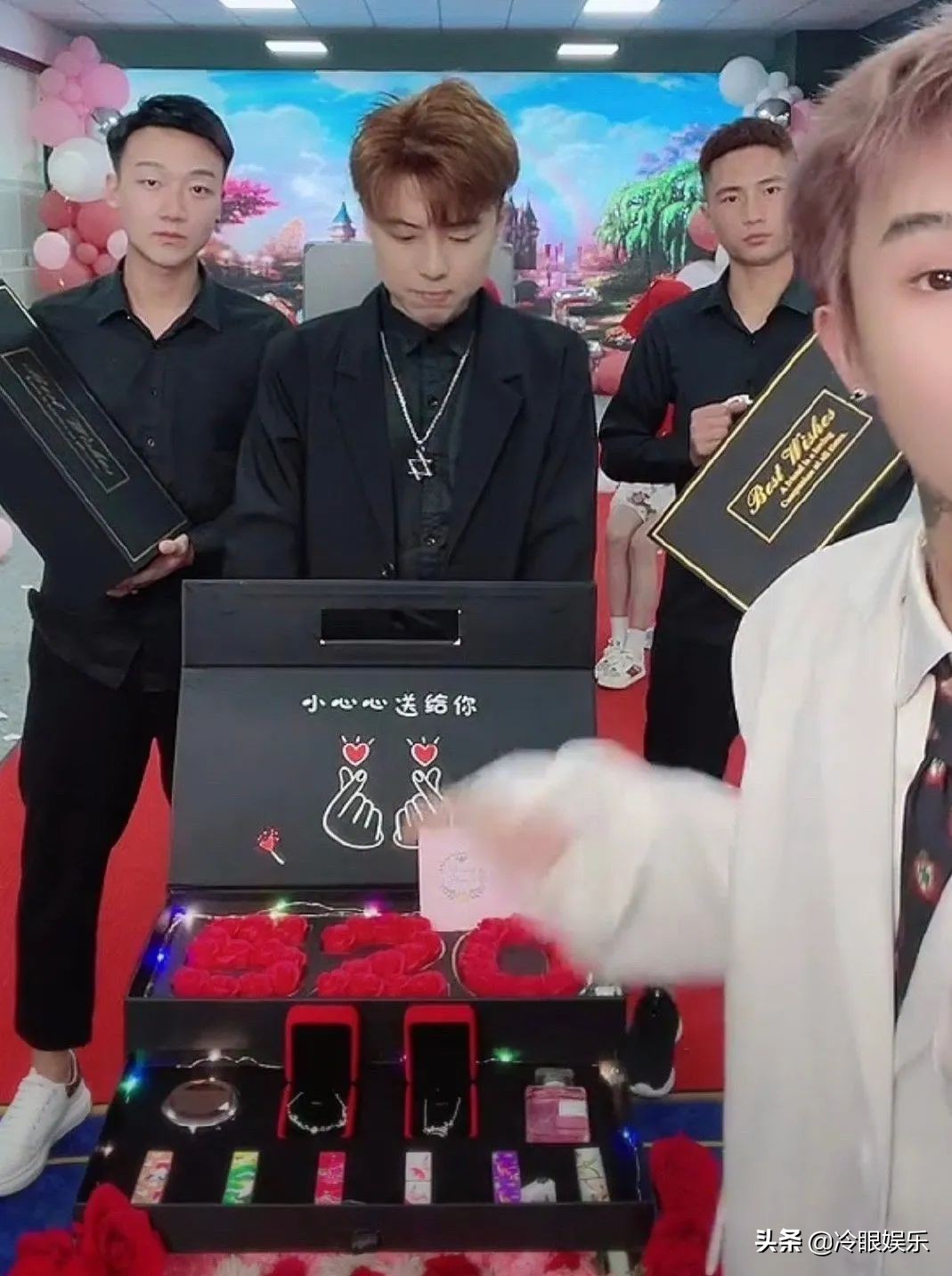 你知道殷世航吗,你知道殷世航么