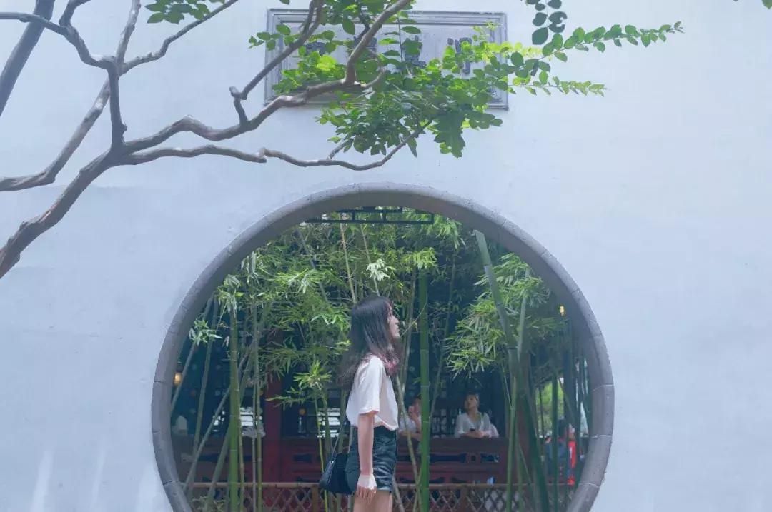 男朋友拍照太好看了不舍得分手,男朋友很丑怎么拍合照