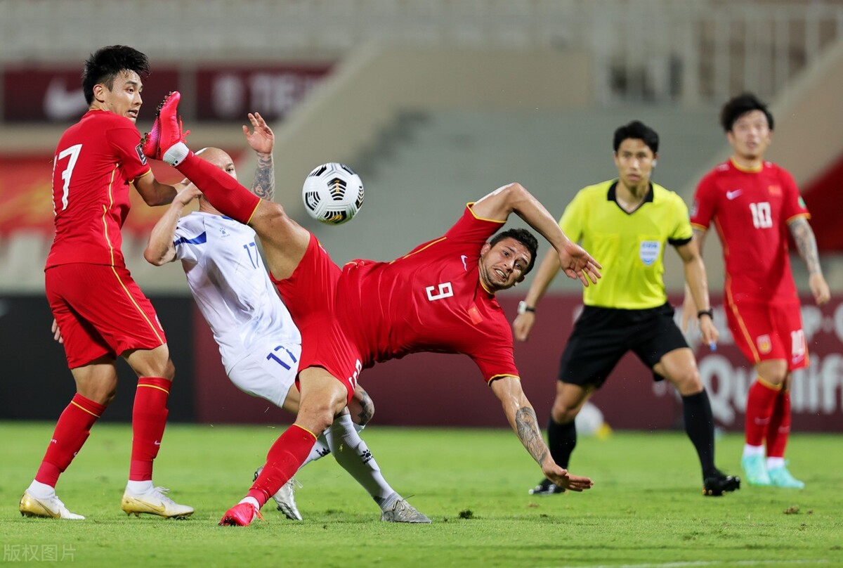 三问陈戌源,莱科换李铁,国足现在操作还来得及