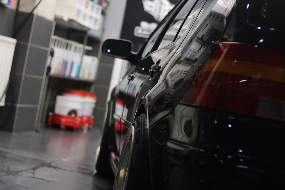 怪兽修车：翻新一辆05年的高尔夫4，重温经典，改装老车