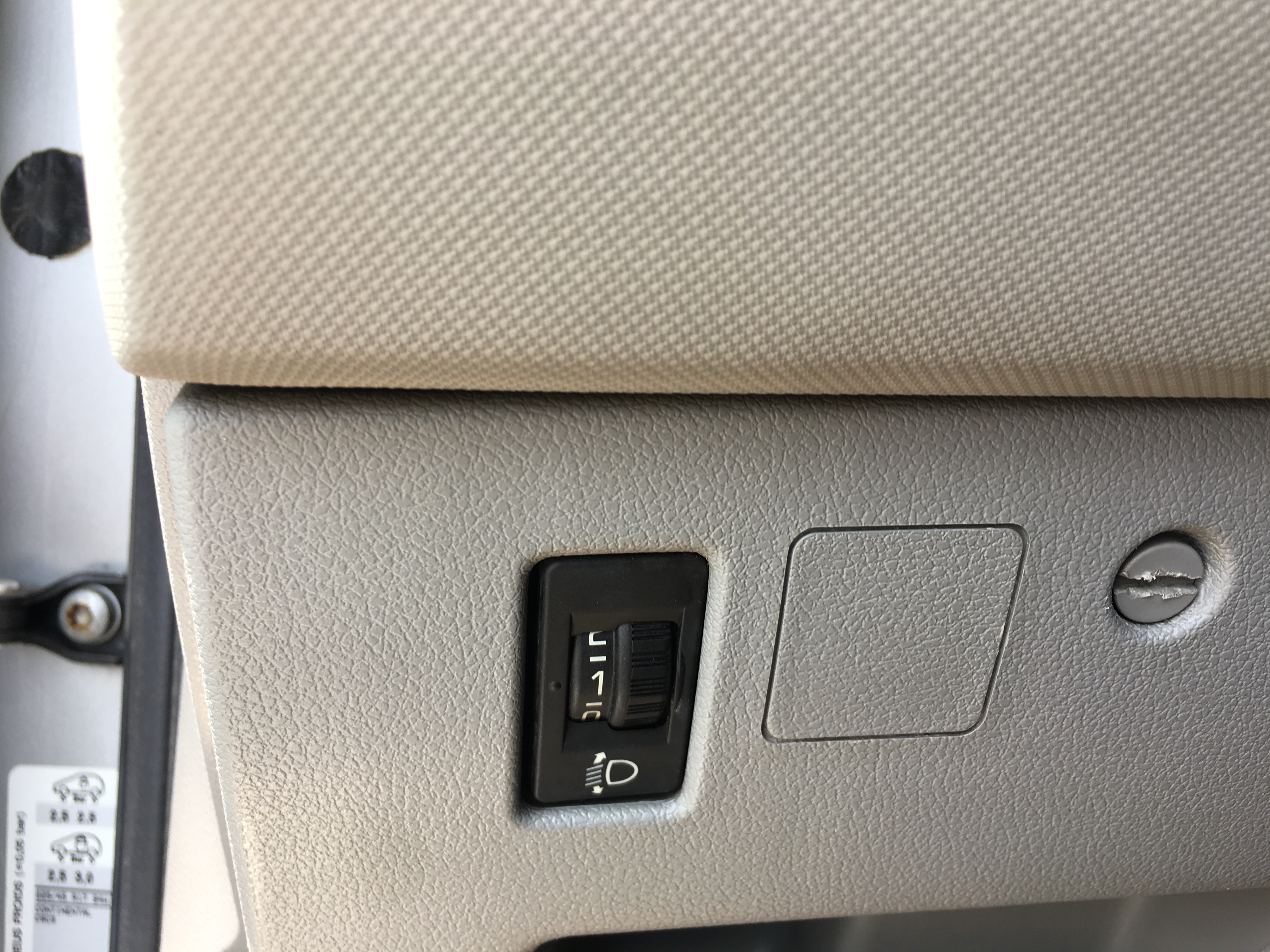 标致308sw旅行版多少钱,09款标致308sw怎么样