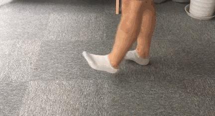 马拉松跑步袜子,跑马拉松能不能穿两双袜子