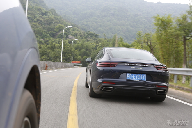保时捷panamera混动深度测试 (全新保时捷panamera4s 2.9t试驾感受)