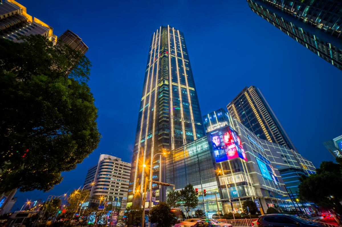 无锡苏宁广场获评“2021金百合购物中心营销最佳实践案例”