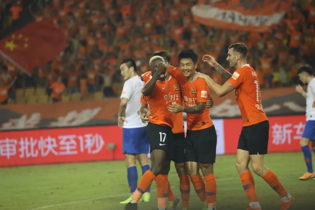 武汉卓尔击败天津权健,武汉卓尔2比1逆转山东鲁能