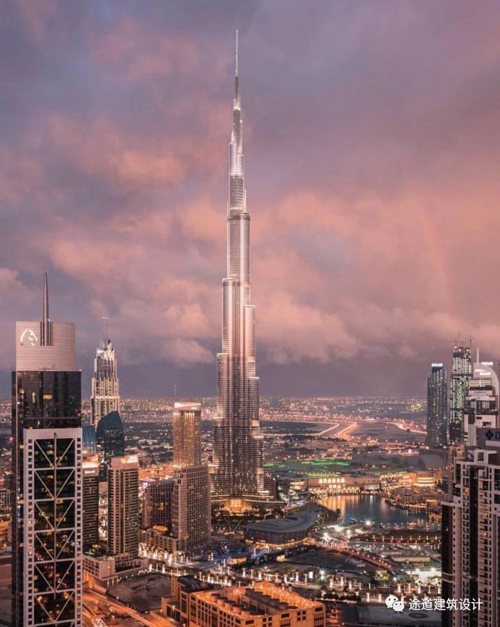世界上最高的建筑迪拜哈利法塔,世界最高楼迪拜哈利法塔高度