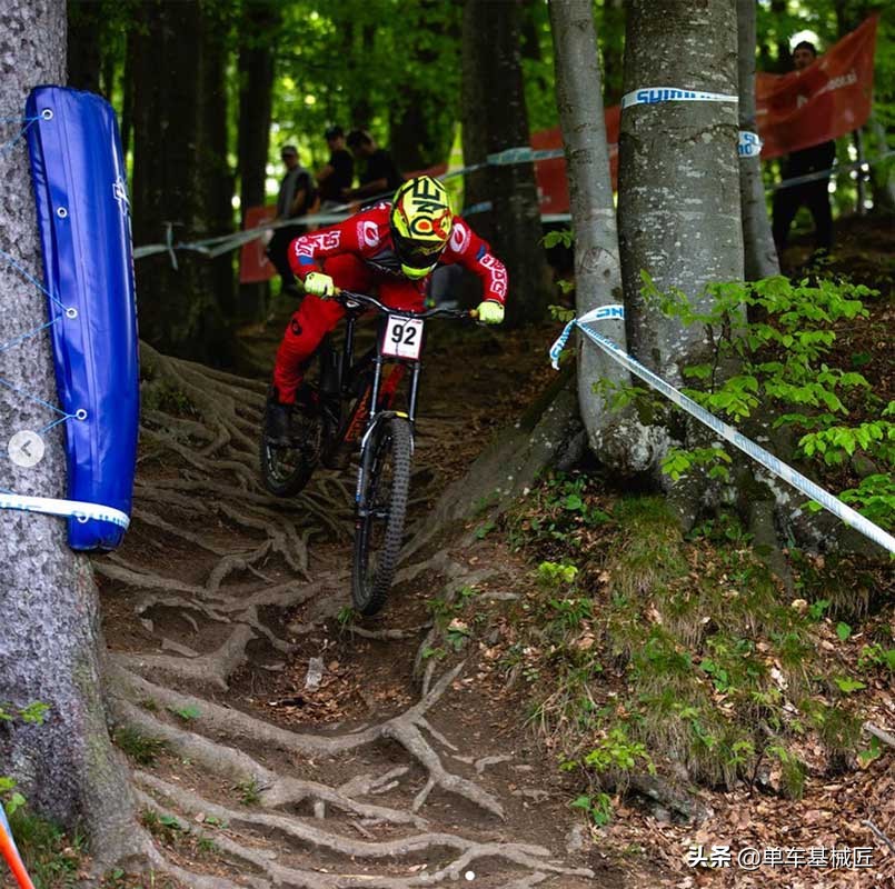 不是真空胎能用自补液吗,不是真空胎可以用修补液吗