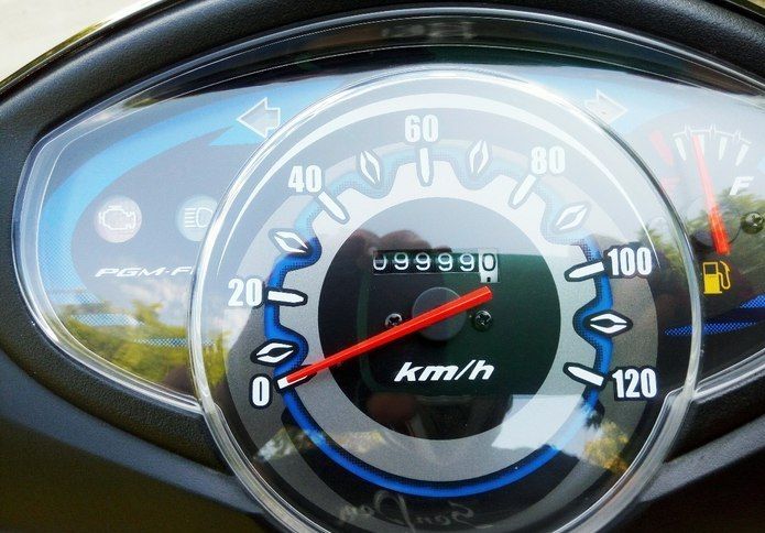 新大洲本田经典款,新大洲本田e影110加92还是95