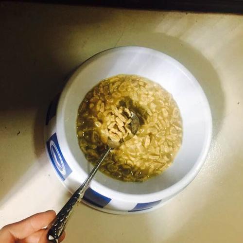 泰迪多大可以不用泡狗粮，几个月开始吃干的