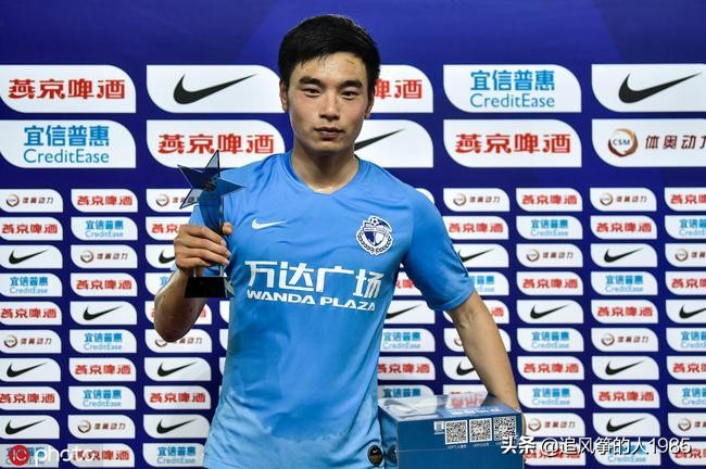 大连十大足球巨星,大连足球十大名将是谁