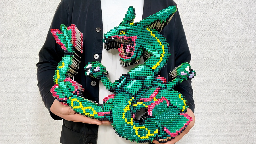 日本网友用棉花棒拼动漫角色模型，网友：切开一半能卖两份