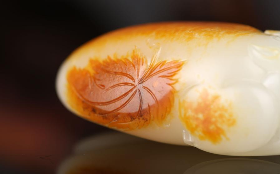 玉石手串不佩戴时如何保养,佩戴的金丝楠手串怎么保养