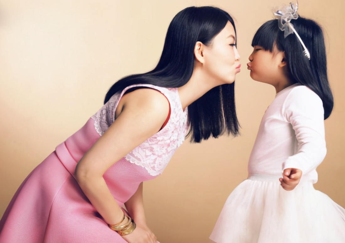 王岳伦李湘几婚,王岳伦李湘的婚姻