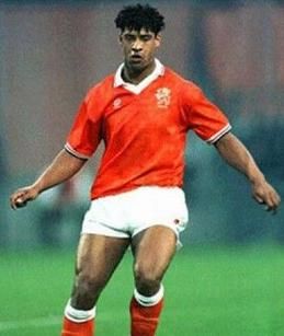 黑天鹅里杰卡尔德集锦,里杰卡尔德踢球视频