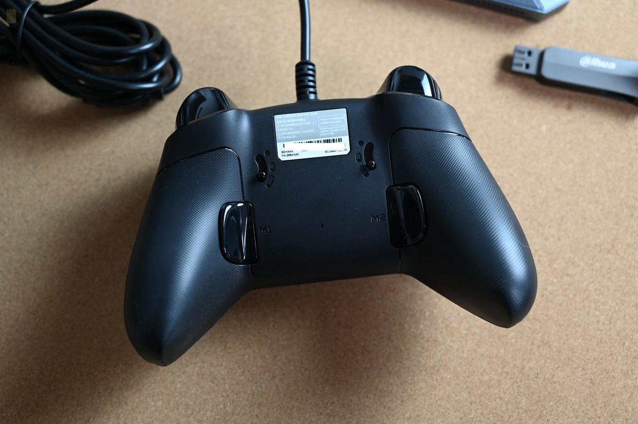 北通阿修罗3有线手柄怎么样,北通阿修罗3用的摇杆