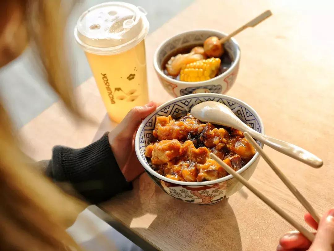 北京吉野家小龙虾饭,牛肉丼饭吉野家