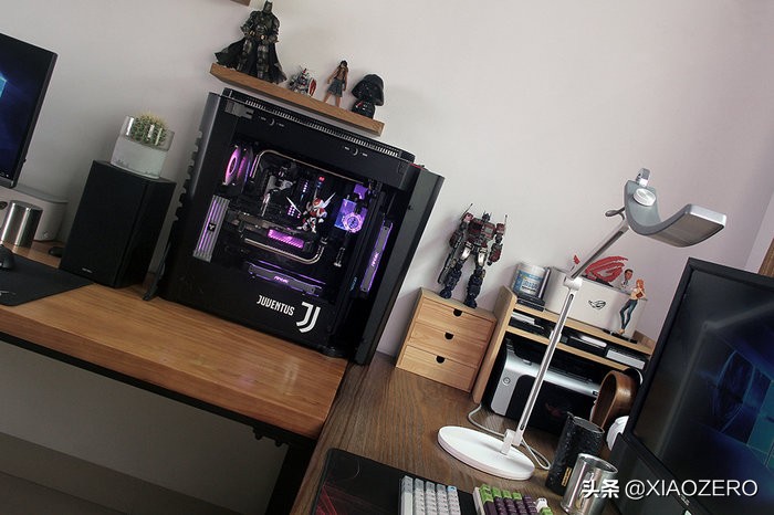 没有什么桌面几点零,折腾不止的电脑桌面好物分享