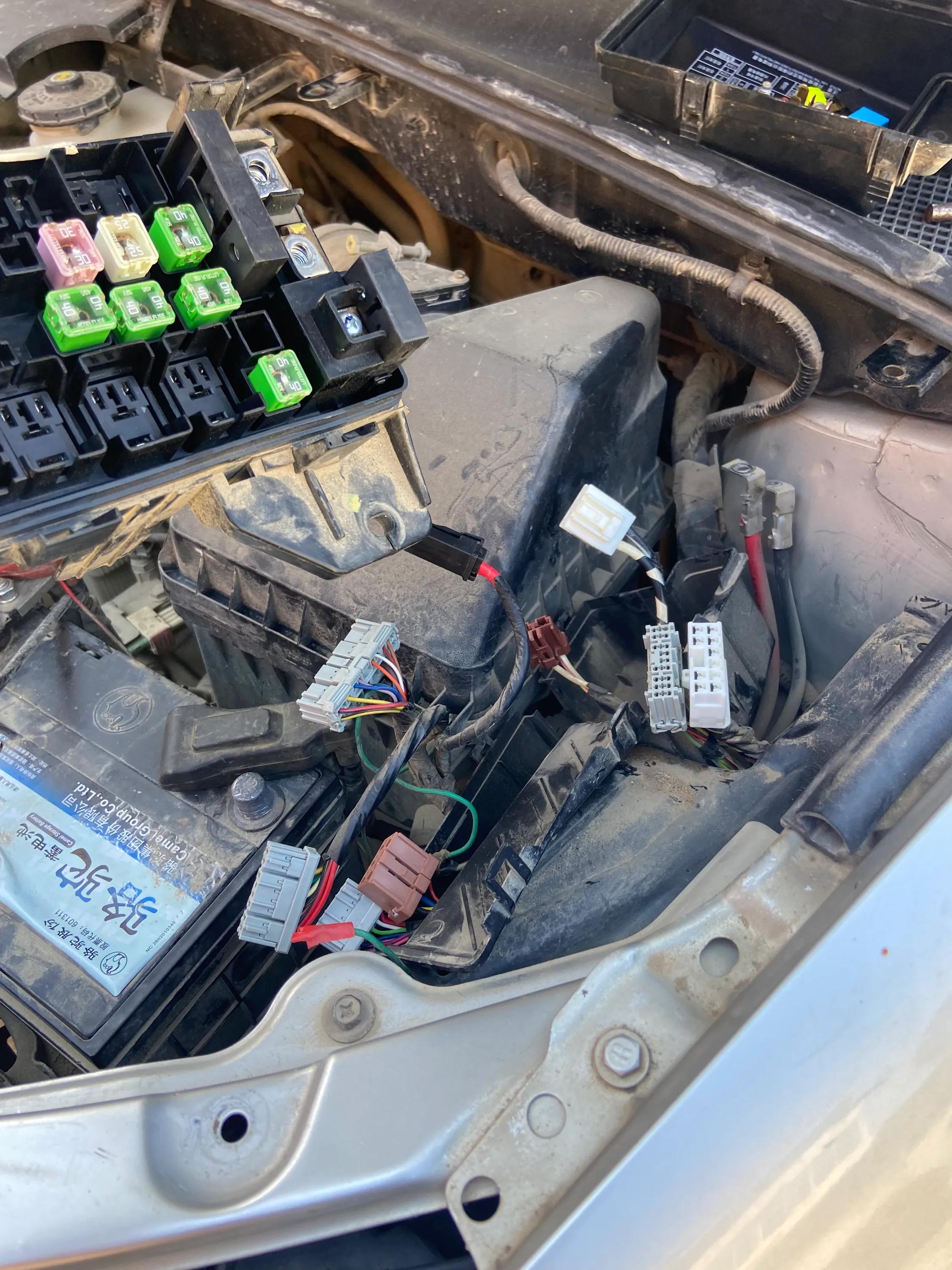 终于忍不住了，再次看到这几个字：未检测到钥匙，拿起了螺丝刀