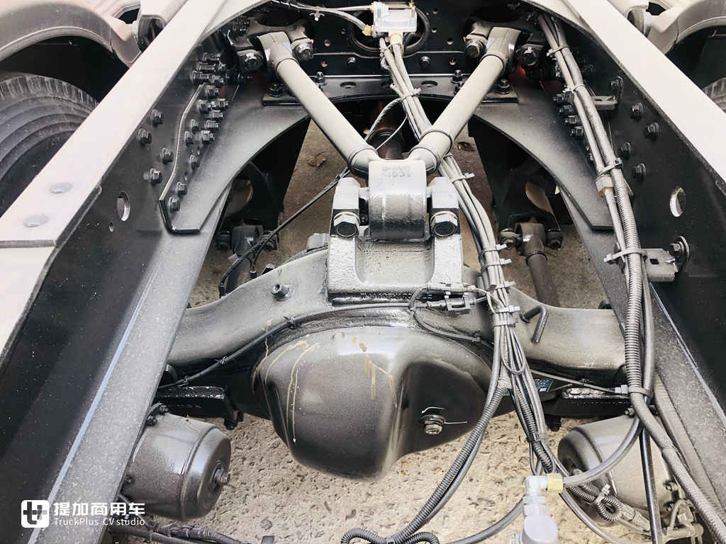 一汽青岛解放悍v最新款自动挡,解放悍v这车怎么样