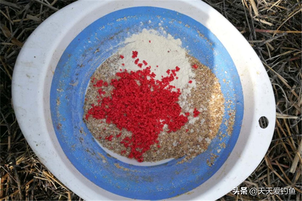 杂鱼闹窝的最佳方法,杂鱼闹窝怎么办用什么饵