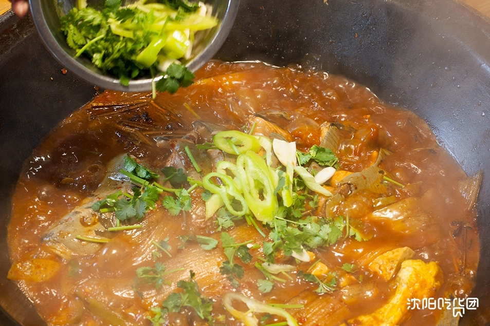 咱东北的骄傲，仅凭炖鱼在全国开了300家!