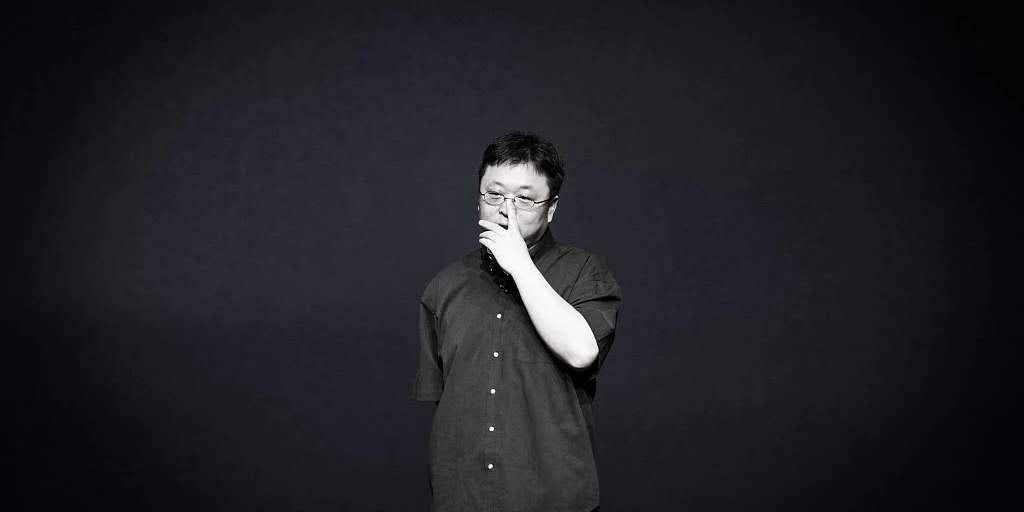 罗永浩谈直播很赚钱一年半赚3亿,从科技匠人到带货一哥的罗永浩