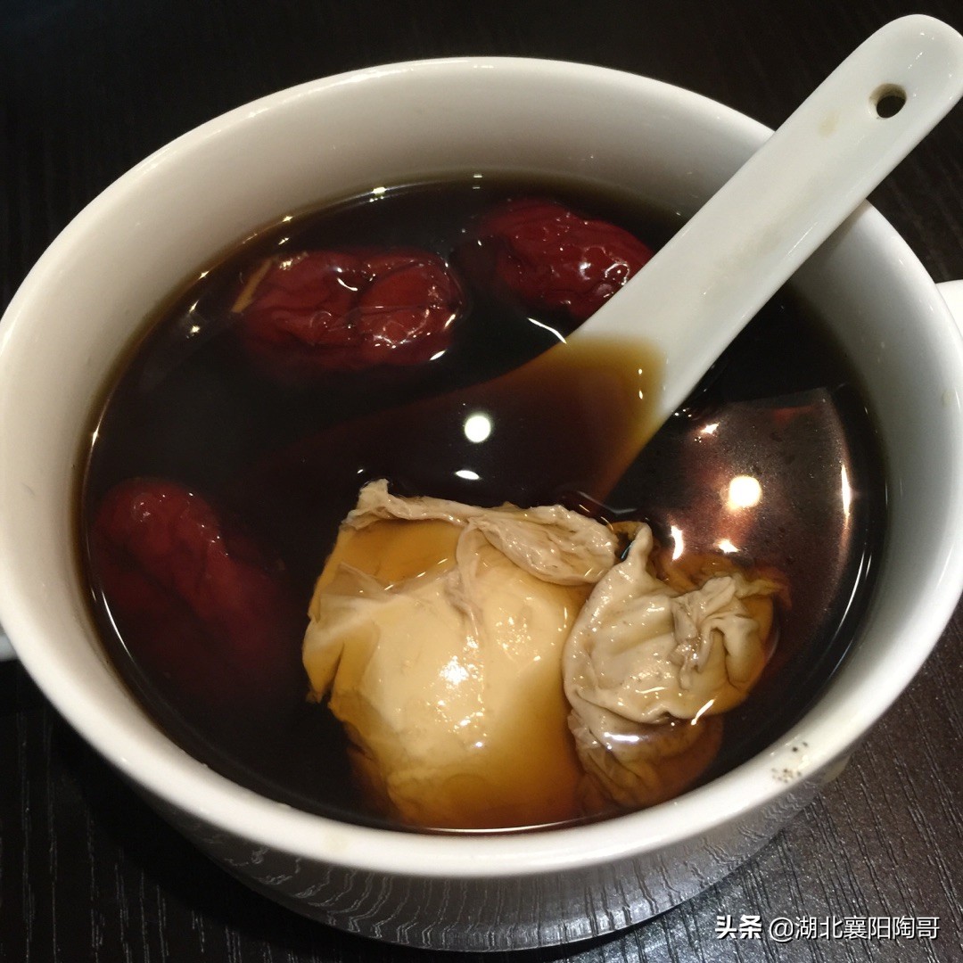 夏天喝什么汤补气血不上火,女人不上火补血补品