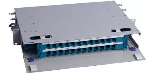 光纤终端盒法兰熔接,光纤终端盒和odf架的区别