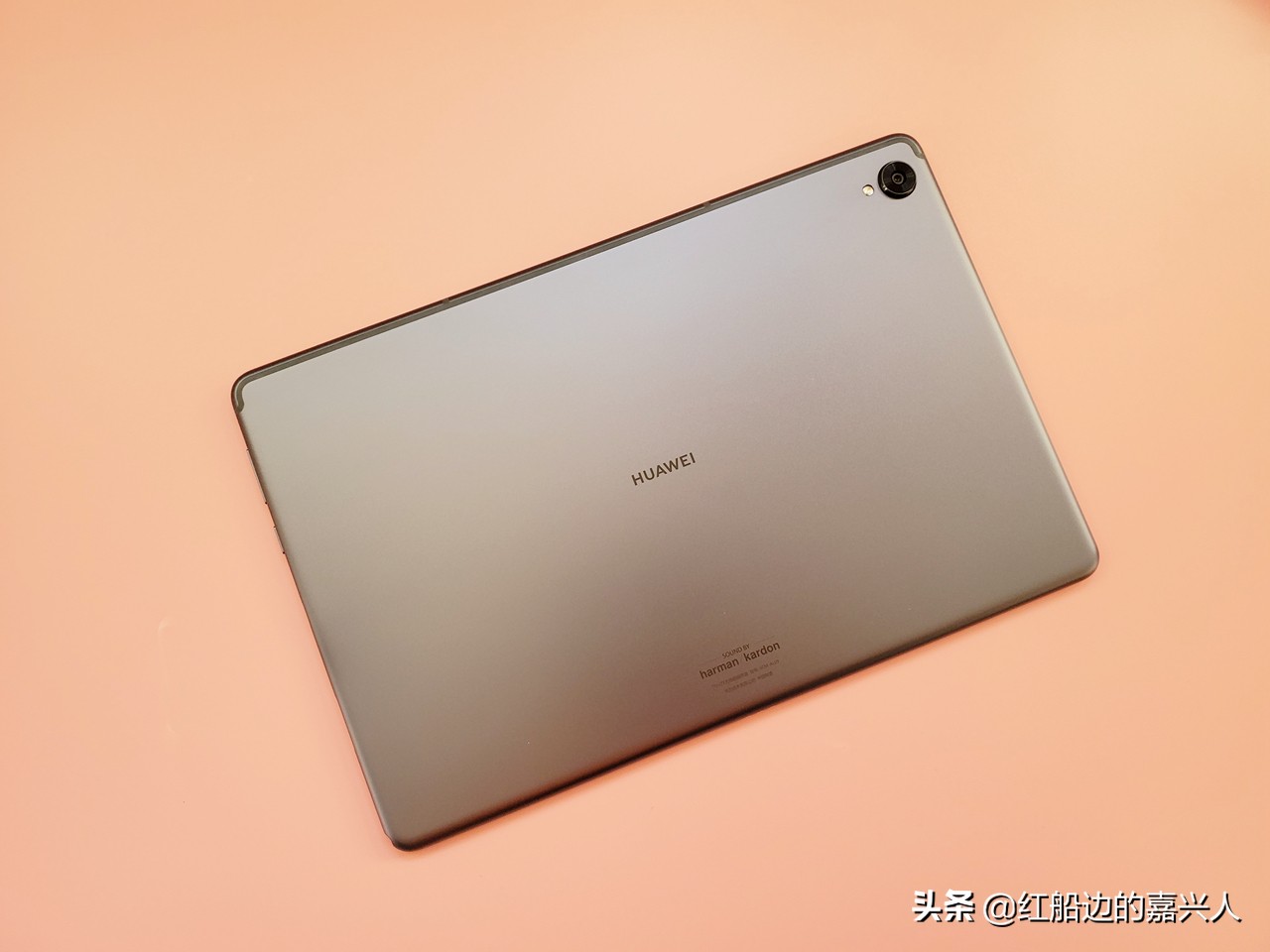 华为平板m6高能版和ipadmini5,华为平板m6高能版对比ipadmini5