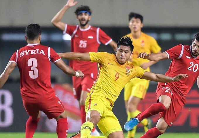 如出一辙！前有顾超今有陈威，叙利亚已成中国足球门将最大梦魇