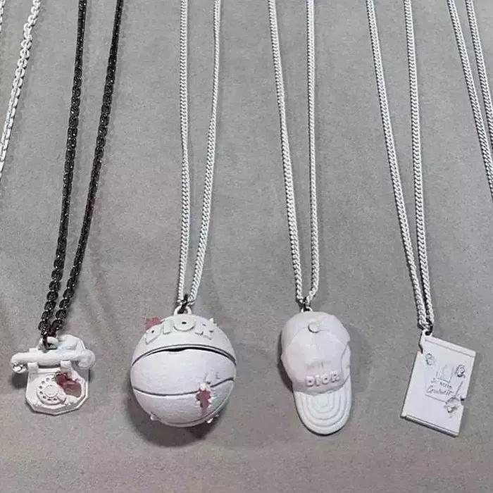 现在流行什么好看的男装,最好看的五款男装